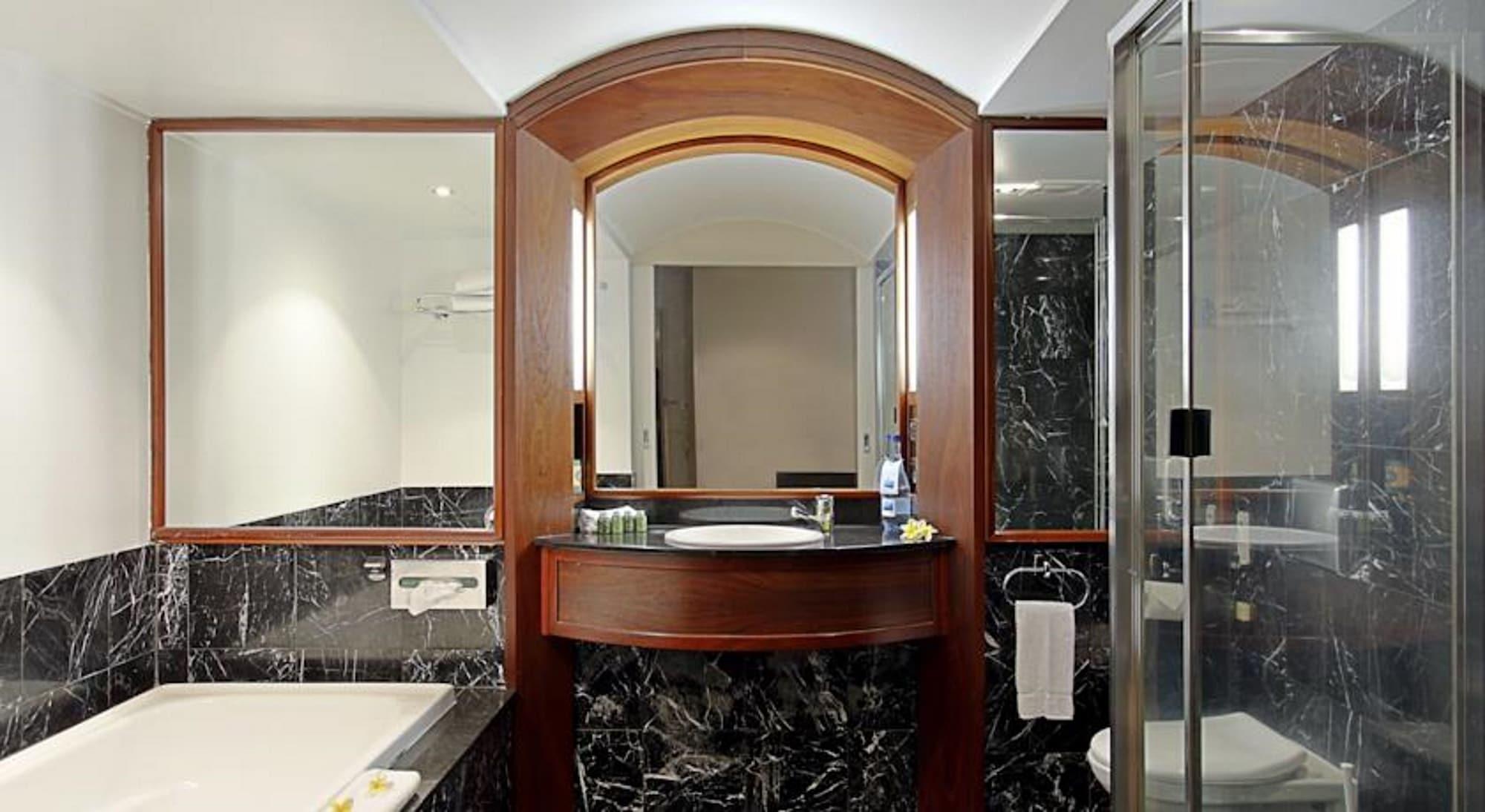 Hotel Waves Byron Bay Zewnętrze zdjęcie