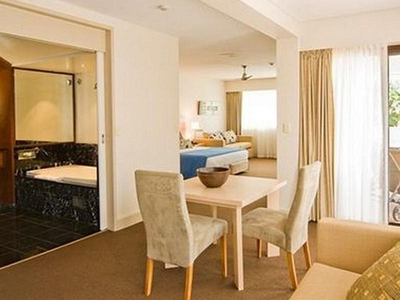 Hotel Waves Byron Bay Zewnętrze zdjęcie